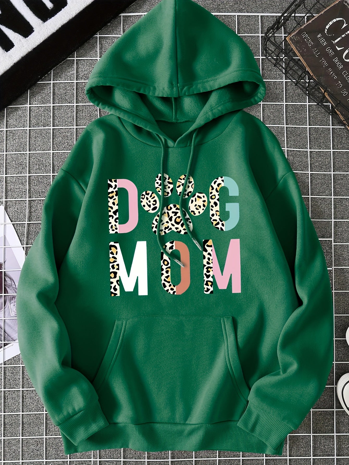 Stylish Dog Mom Print Hoodie - Fashion Hoodies for Women with Casual Long Sleeve, Drawstring, and Pocket - Soft Sweatshirt for Everyday Wear
