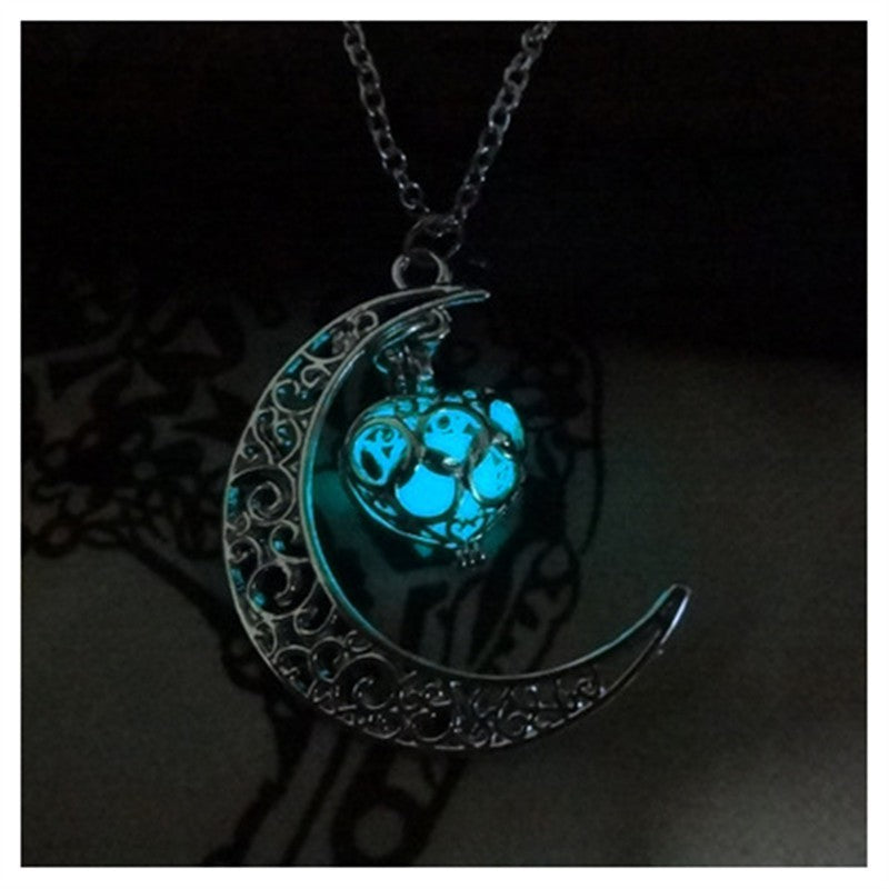 Silver-Plated Glowing Pendant Necklace