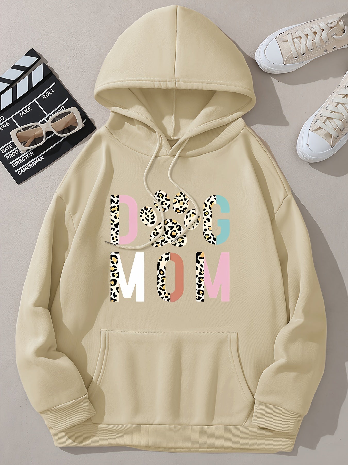 Stylish Dog Mom Print Hoodie - Fashion Hoodies for Women with Casual Long Sleeve, Drawstring, and Pocket - Soft Sweatshirt for Everyday Wear