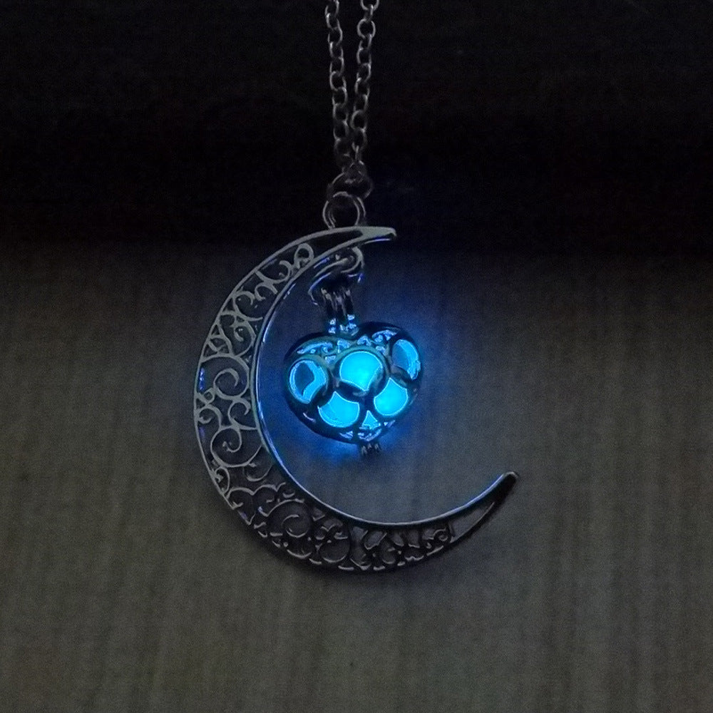 Silver-Plated Glowing Pendant Necklace
