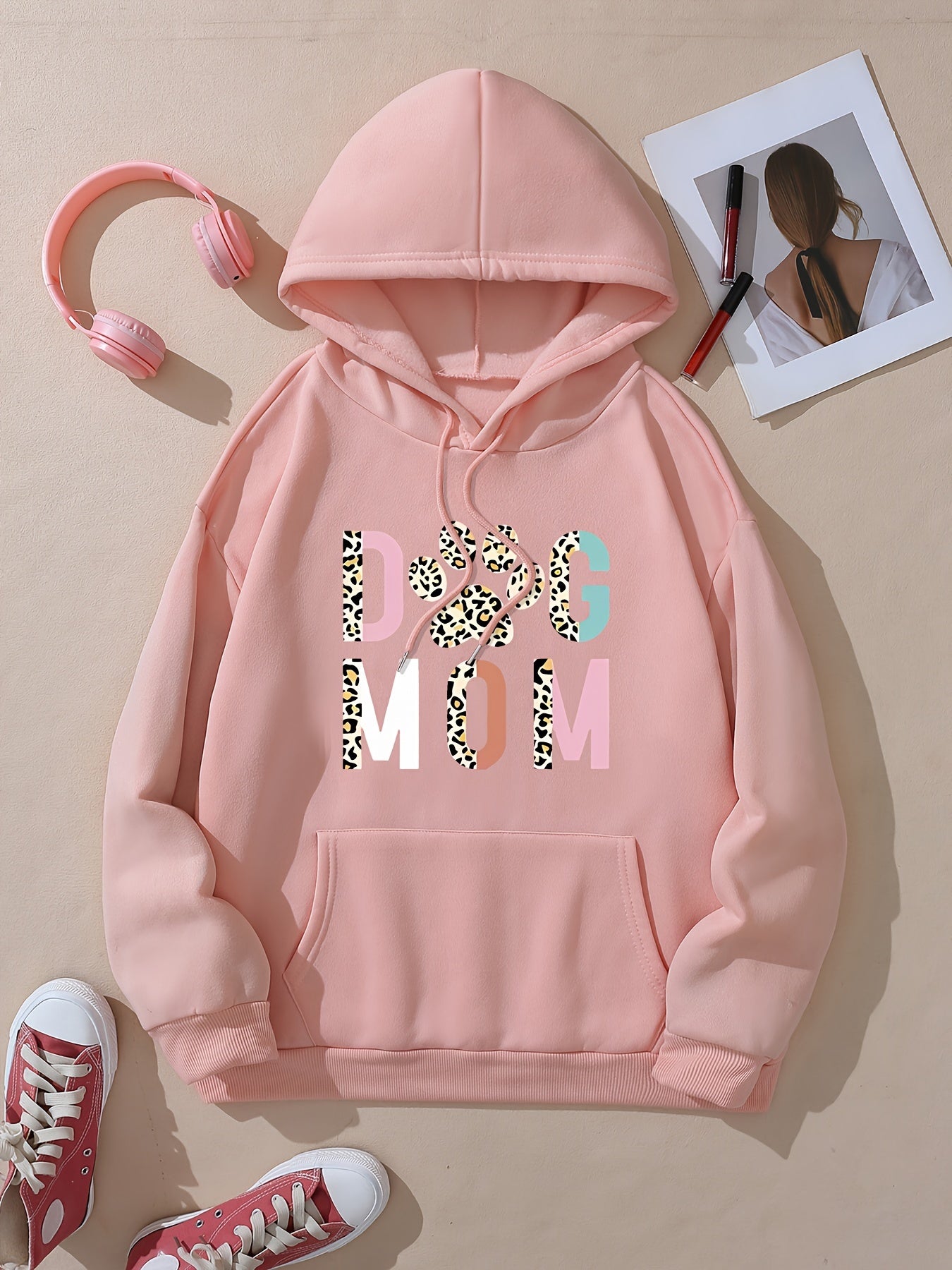 Stylish Dog Mom Print Hoodie - Fashion Hoodies for Women with Casual Long Sleeve, Drawstring, and Pocket - Soft Sweatshirt for Everyday Wear